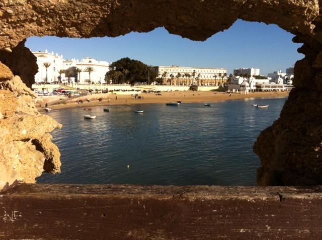 דירות קדיז Casa Caleta A 2 Minutos De La Playa מראה חיצוני תמונה