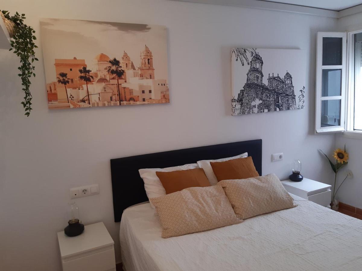 דירות קדיז Casa Caleta A 2 Minutos De La Playa מראה חיצוני תמונה